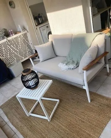 Appartement Bel En Bord De Avec Piscine Lagon Et Jardin, En Résidence Sécuriséee *