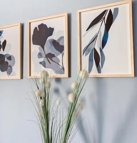 Bel En Bord De Avec Piscine Lagon Et Jardin, En Securisee Daire