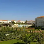 Bel En Bord De Avec Piscine Lagon Et Jardin, En Résidence Sécuriséee * Antibes