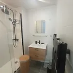Bel En Bord De Avec Piscine Lagon Et Jardin, En Securisee