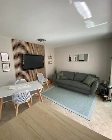 Bel En Bord De Avec Piscine Lagon Et Jardin, En Securisee * 앙티브