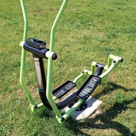 Bel En Bord De Avec Piscine Lagon Et Jardin, En Securisee *