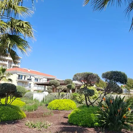 Bel En Bord De Avec Piscine Lagon Et Jardin, En Securisee * אנטיב